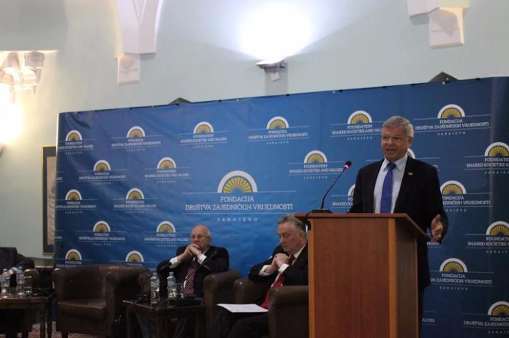 Kjell Magne Bondevik, bivši premijer Norveške i osnivač i predsjednik Centra za ljudska prava iz Osla